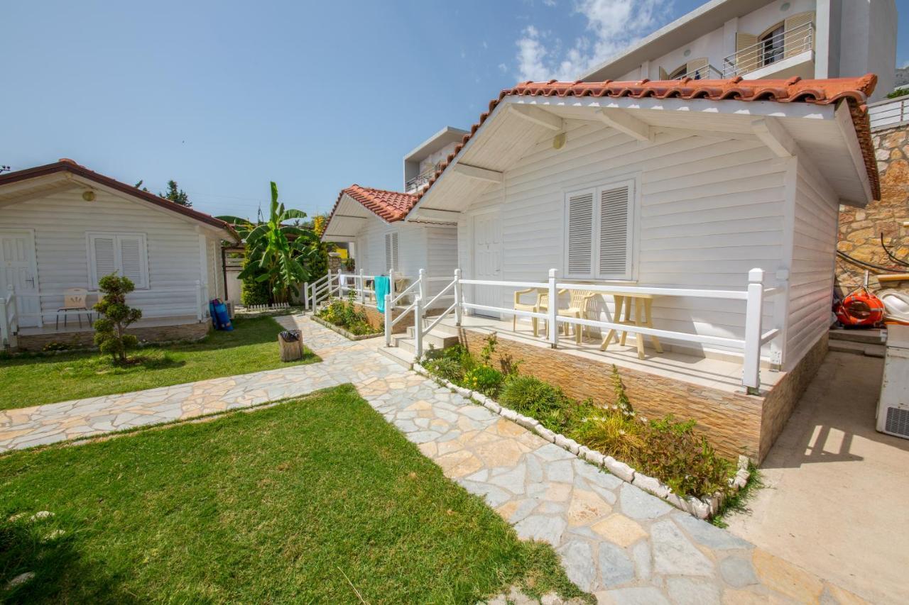 Villa Vela E Bardhe Dhërmi Exterior foto